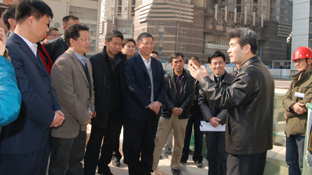 慶生同志到區人民醫院后期建設工地現場督導工程進度
