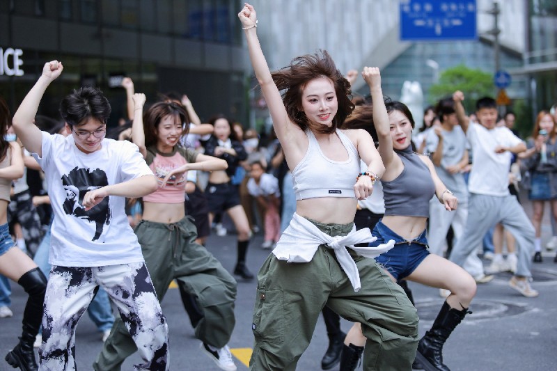 K-POP隨機舞蹈2.jpg