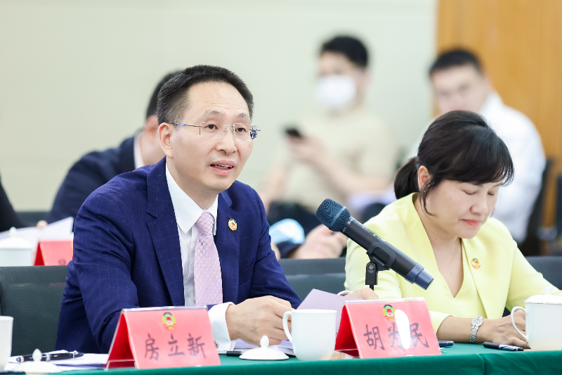 8胡為民.jpg