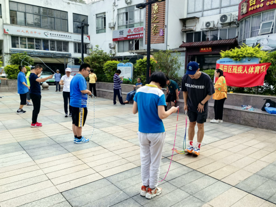 福田區(qū)殘疾人體育訓(xùn)練課走進(jìn)社區(qū)，助力殘友樂(lè)享健康生活499.png