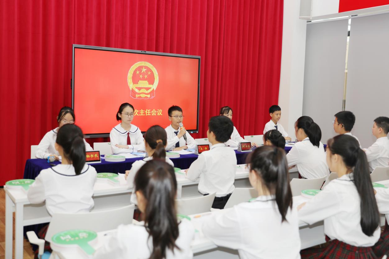 模擬人大近看民主2.png