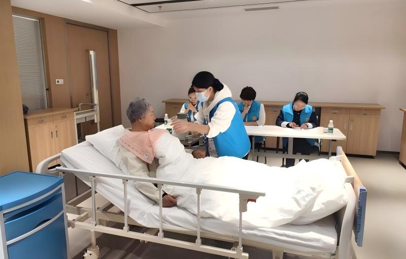 養(yǎng)老護理競賽圖片2.jpg
