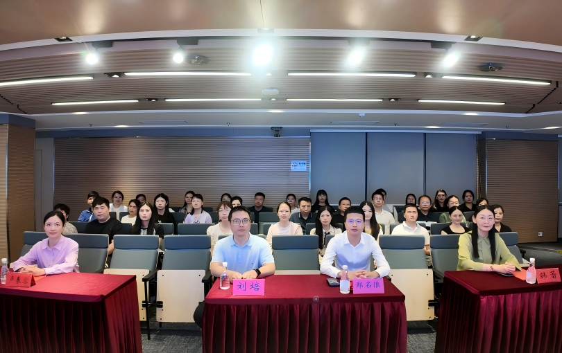 醫(yī)防融合強基層  規(guī)范診療護健康1(1).jpg
