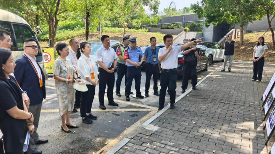 20260603守護“平安路”“身邊事好商量”推動解決香蜜湖路交匯口交通安全隱患 (1).png