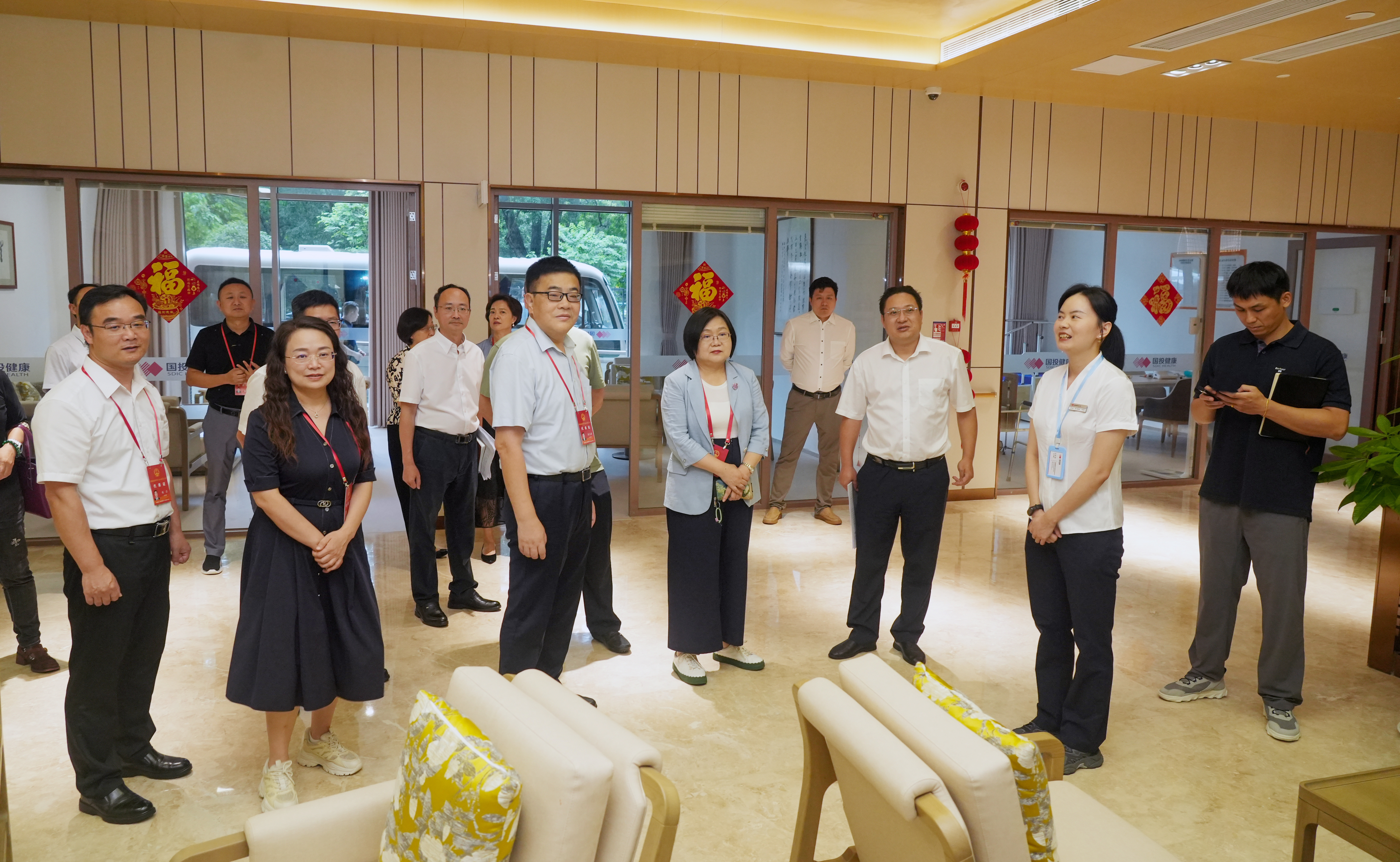 區人大常委會開展《深圳經濟特區養老服務條例》執法檢查1.jpg